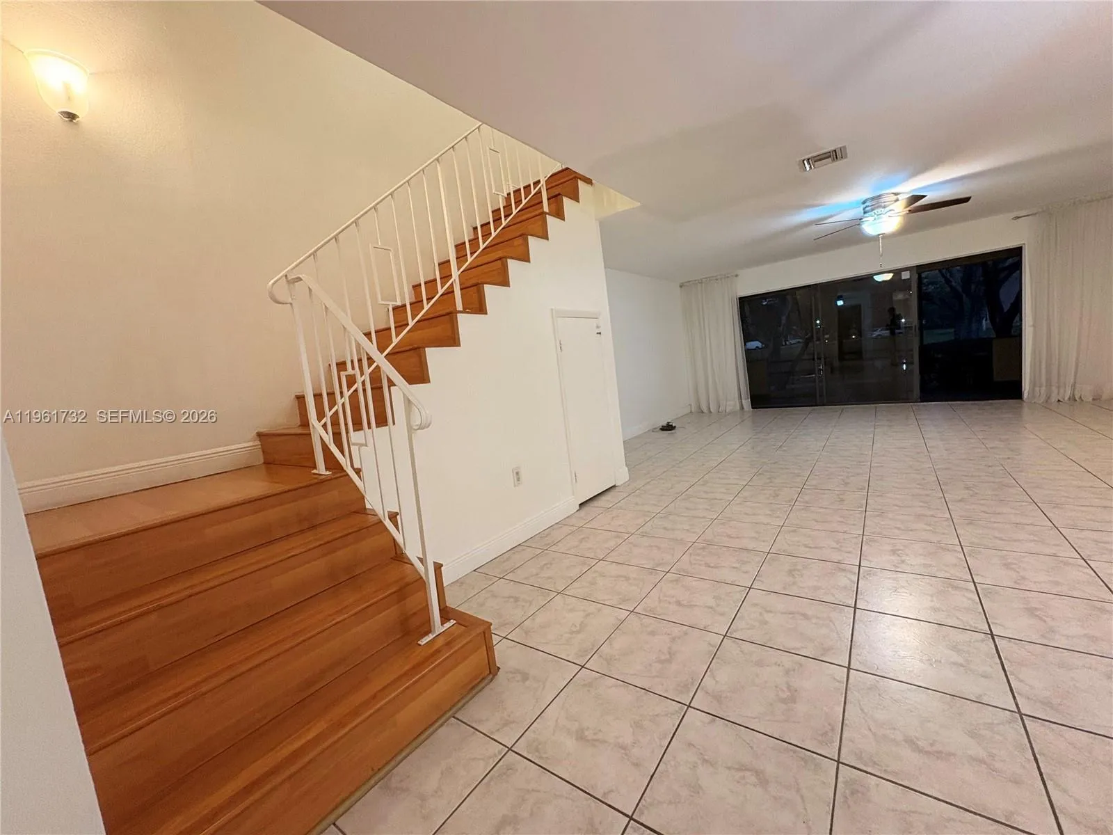 3855 Estepona Ave 10-d-1, Doral, Florida 33178, Doral, Florida 33178, 2 Bedrooms Bedrooms, ,2 BathroomsBathrooms,Residential Lease,For Rent,3855 Estepona Ave 10-d-1, Doral, Florida 33178,A11961732