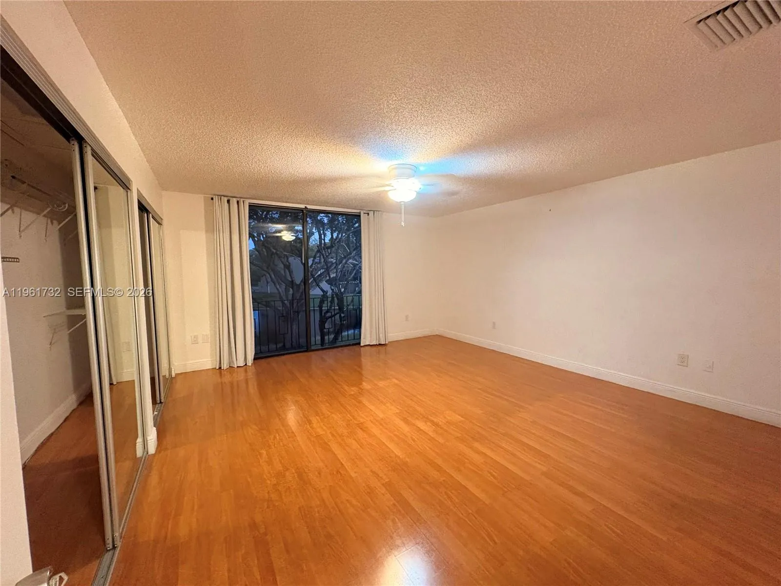 3855 Estepona Ave 10-d-1, Doral, Florida 33178, Doral, Florida 33178, 2 Bedrooms Bedrooms, ,2 BathroomsBathrooms,Residential Lease,For Rent,3855 Estepona Ave 10-d-1, Doral, Florida 33178,A11961732