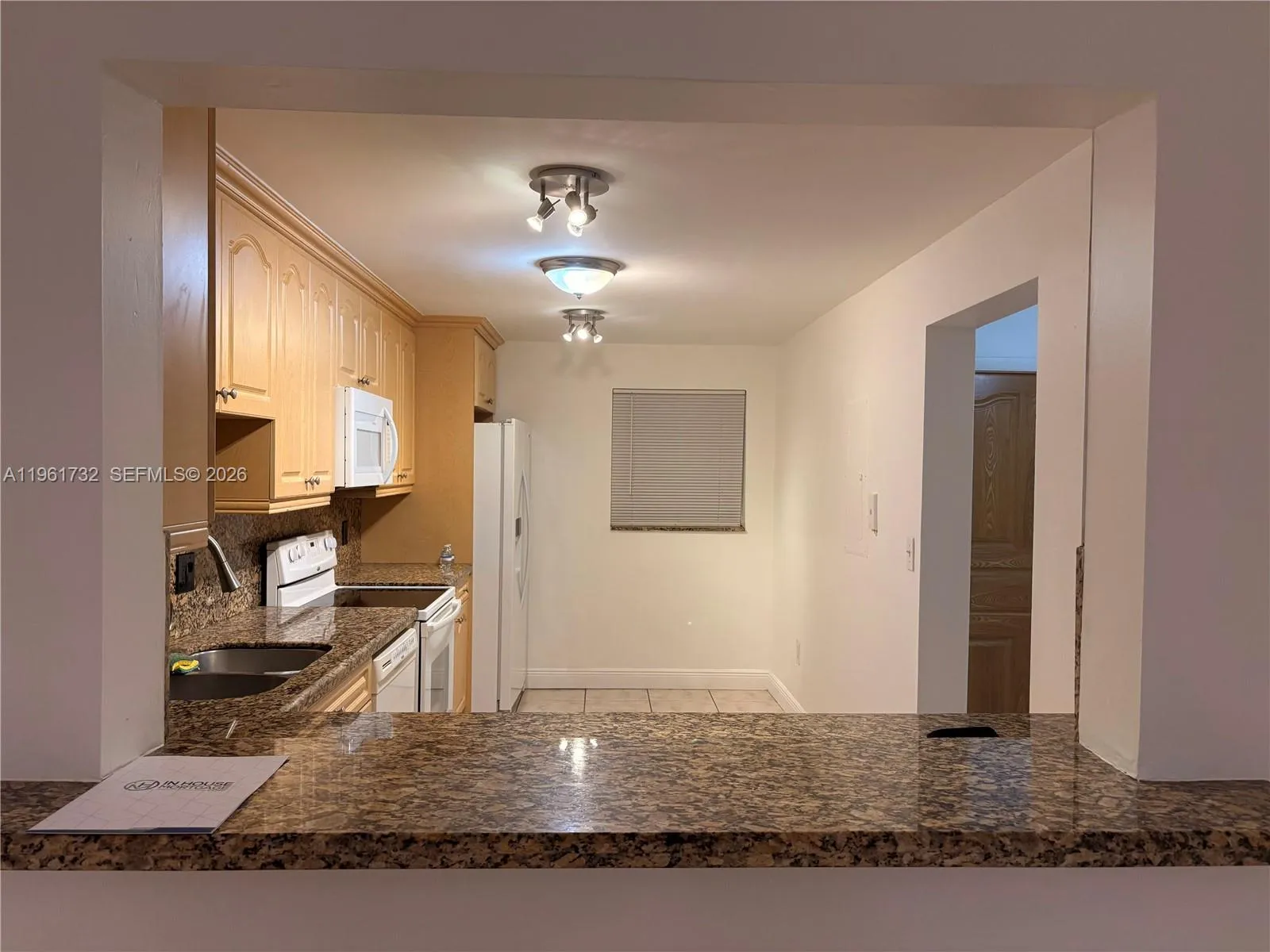 3855 Estepona Ave 10-d-1, Doral, Florida 33178, Doral, Florida 33178, 2 Bedrooms Bedrooms, ,2 BathroomsBathrooms,Residential Lease,For Rent,3855 Estepona Ave 10-d-1, Doral, Florida 33178,A11961732