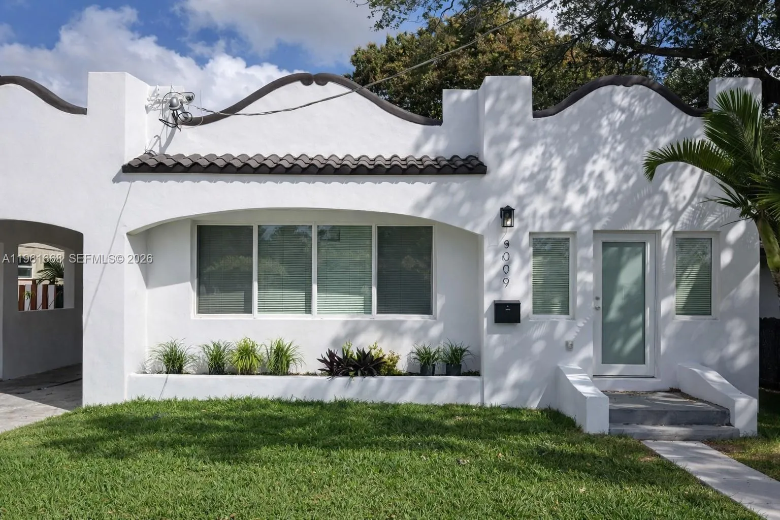 3079 Nw Flagler Ter, Miami, Florida 33125, Miami, Florida 33125, 5 Bedrooms Bedrooms, ,3 BathroomsBathrooms,Residential Lease,For Rent,3079 Nw Flagler Ter, Miami, Florida 33125,A11961668