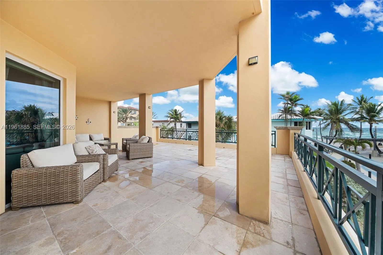 3415 N Ocean Dr 204, Hollywood, Florida 33019, Hollywood, Florida 33019, 3 Bedrooms Bedrooms, ,3 BathroomsBathrooms,Residential,For Sale,3415 N Ocean Dr 204, Hollywood, Florida 33019,A11961885