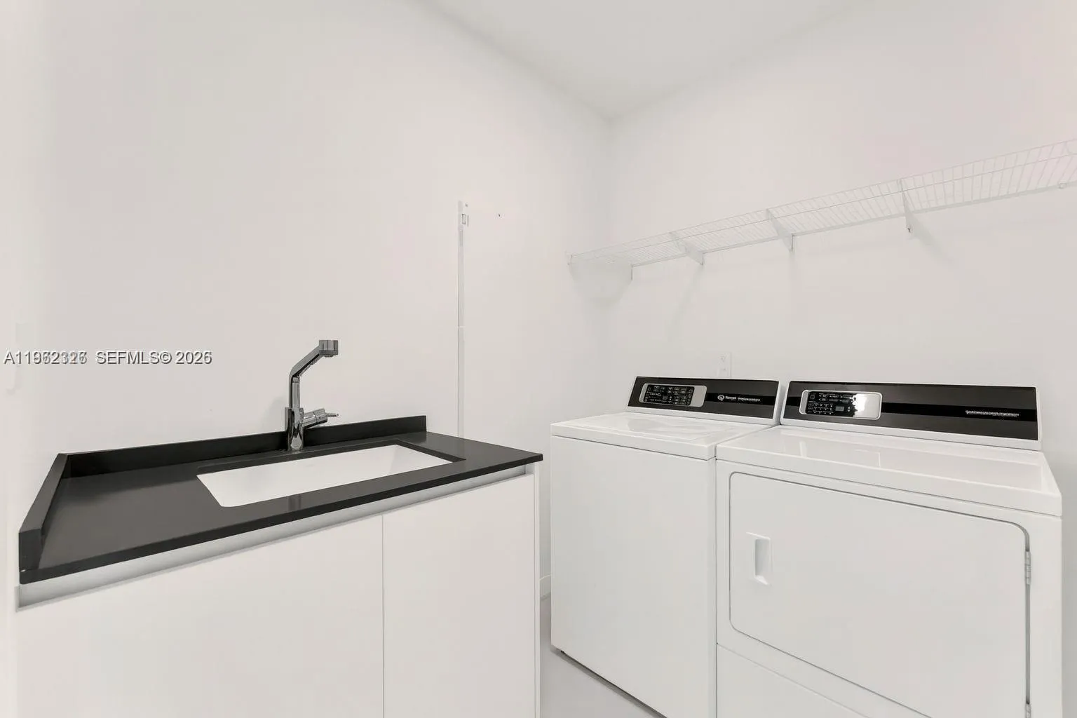 300 N Biscayne Boulevard Way 4104c, Miami, Florida, Miami, Florida 33131, 4 Bedrooms Bedrooms, ,5 BathroomsBathrooms,Residential,For Sale,300 N Biscayne Boulevard Way 4104c, Miami, Florida,A11962326