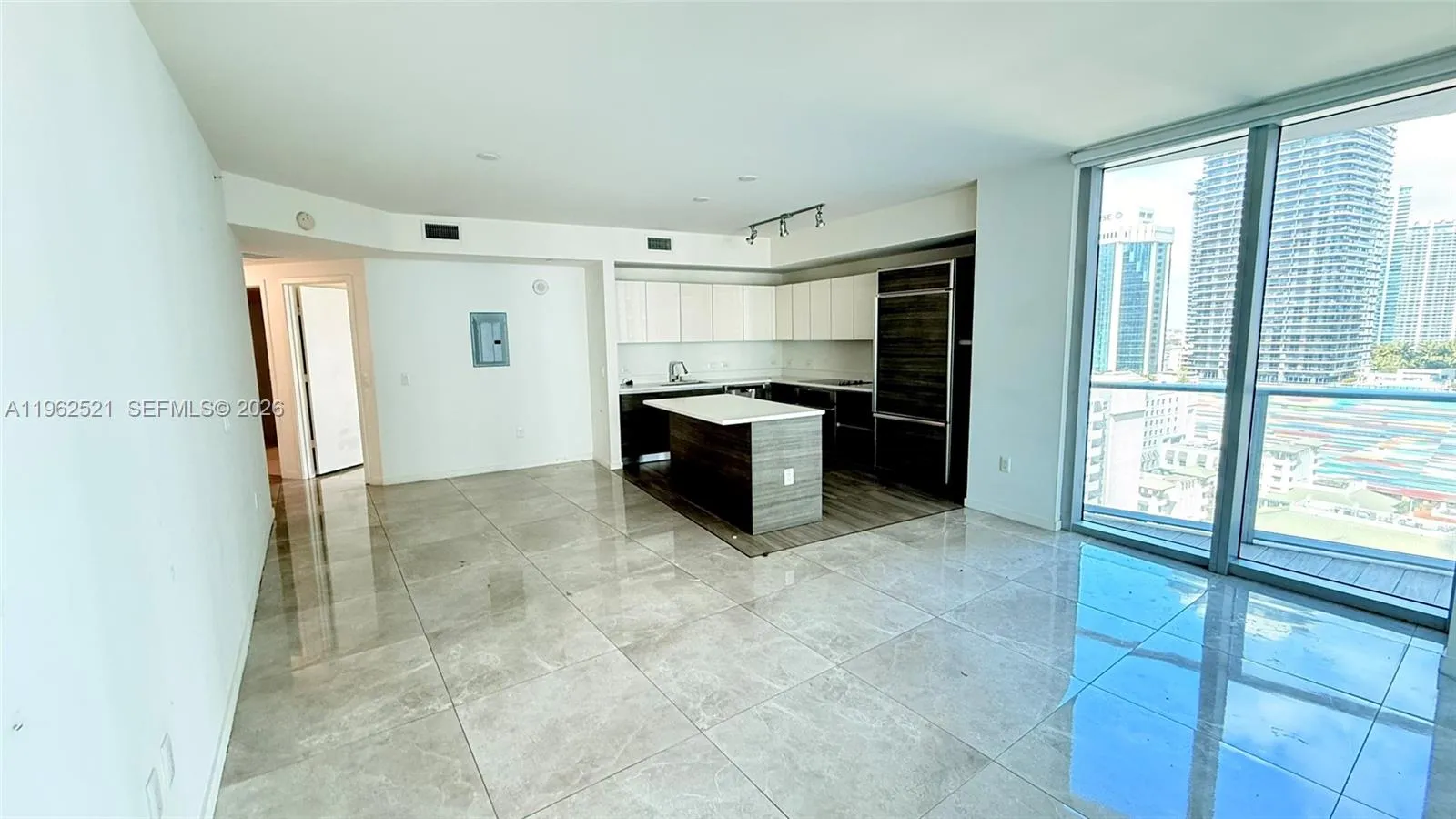 1100 S Miami Ave 1710, Miami, Florida 33130, Miami, Florida 33130, 2 Bedrooms Bedrooms, ,2 BathroomsBathrooms,Residential Lease,For Rent,1100 S Miami Ave 1710, Miami, Florida 33130,A11962521