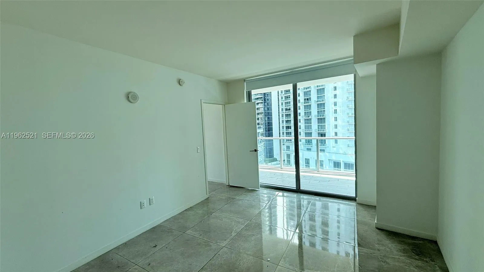 1100 S Miami Ave 1710, Miami, Florida 33130, Miami, Florida 33130, 2 Bedrooms Bedrooms, ,2 BathroomsBathrooms,Residential Lease,For Rent,1100 S Miami Ave 1710, Miami, Florida 33130,A11962521