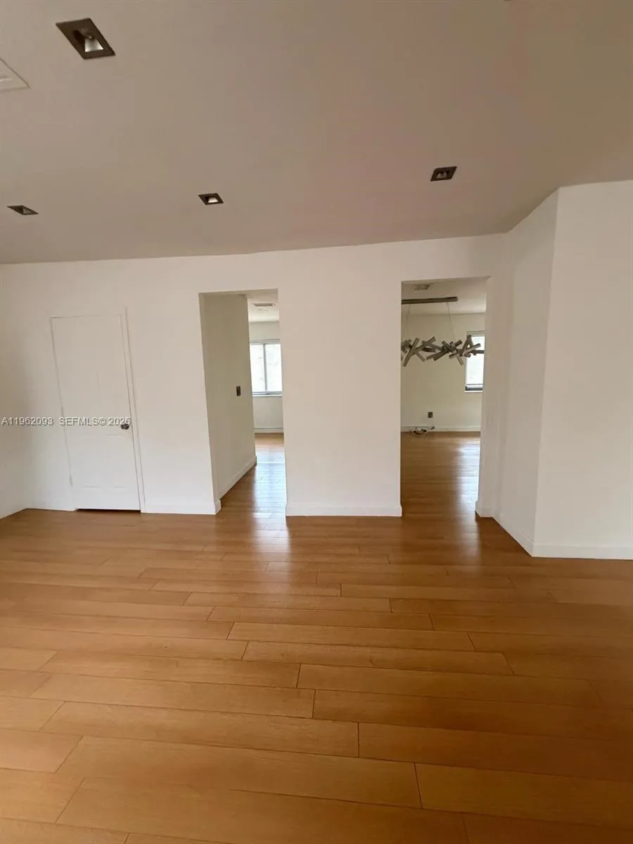 1385 Nw 15th St, Miami, Florida 33125, Miami, Florida 33125, ,Commercial Lease,For Rent,1385 Nw 15th St, Miami, Florida 33125,A11962093