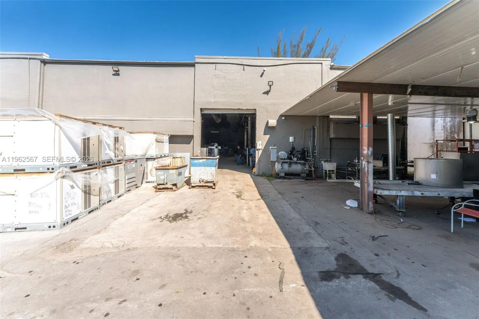 7620 W 2nd Ct, Hialeah, Florida 33014, Hialeah, Florida 33014, ,Commercial Lease,For Rent,7620 W 2nd Ct, Hialeah, Florida 33014,A11962567