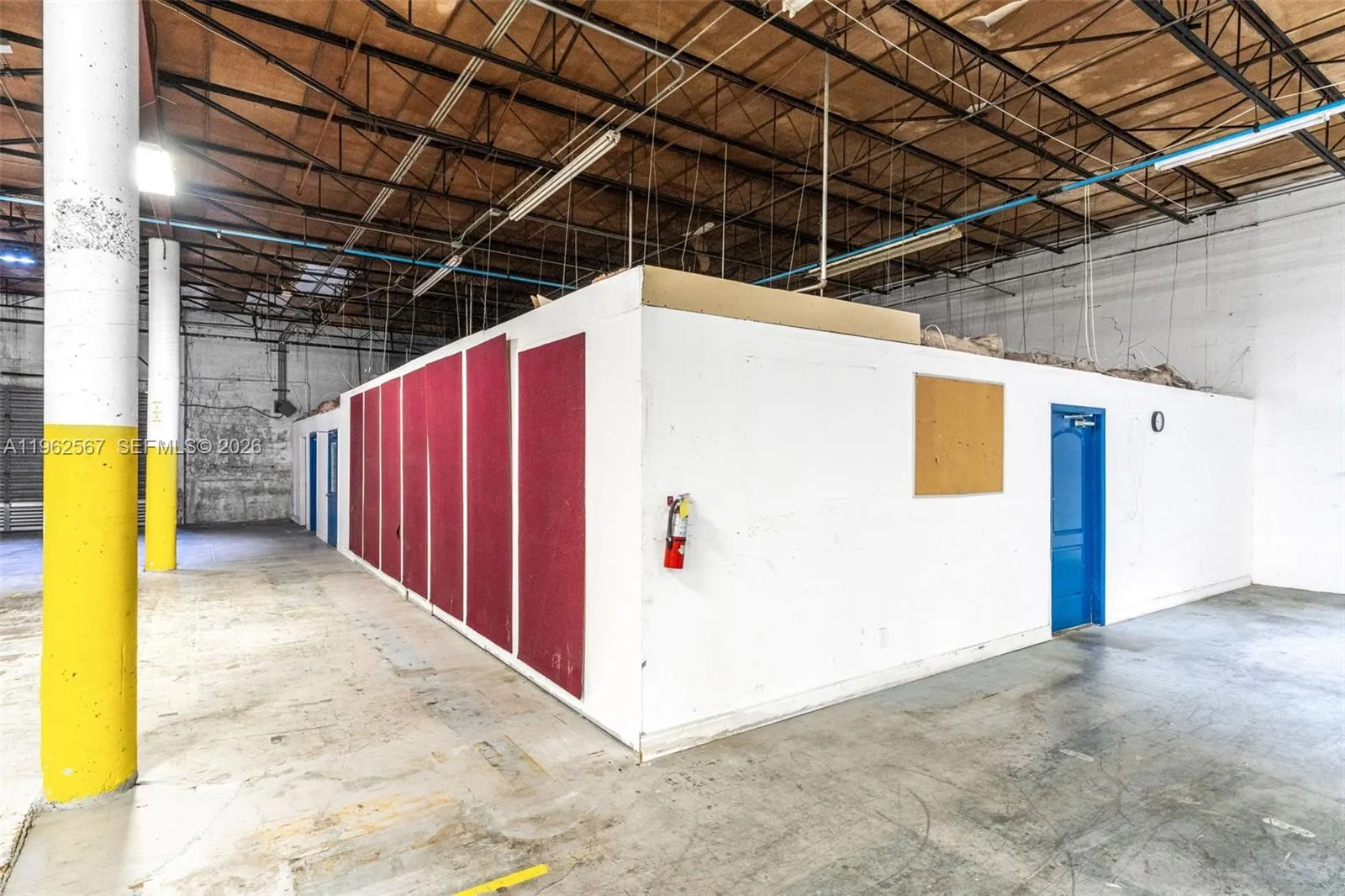 7620 W 2nd Ct, Hialeah, Florida 33014, Hialeah, Florida 33014, ,Commercial Lease,For Rent,7620 W 2nd Ct, Hialeah, Florida 33014,A11962567