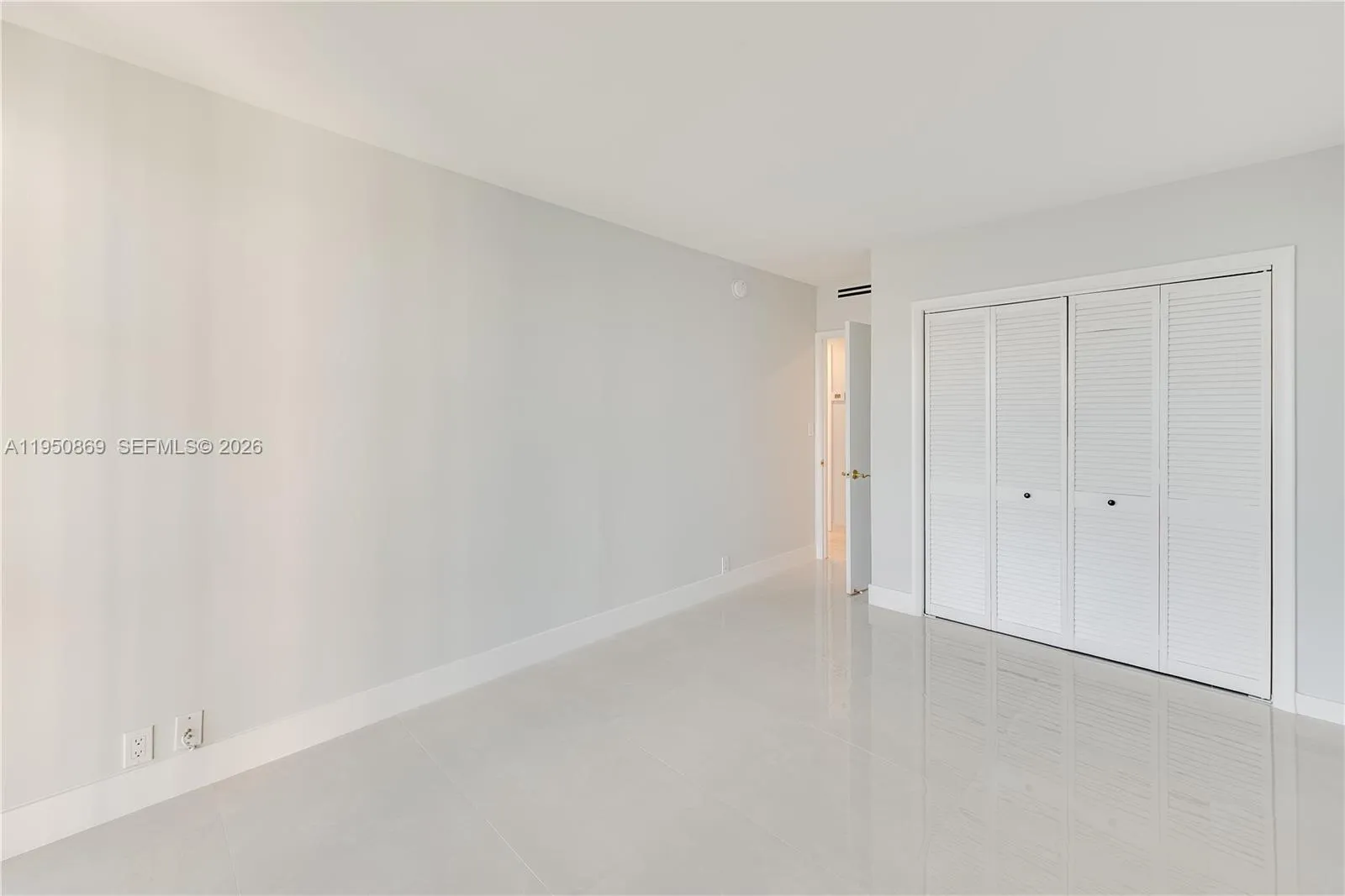 1121 Crandon Blvd F601, Key Biscayne, Florida 3314, Key Biscayne, Florida 33149, 3 Bedrooms Bedrooms, ,2 BathroomsBathrooms,Residential Lease,For Rent,1121 Crandon Blvd F601, Key Biscayne, Florida 3314,A11950869