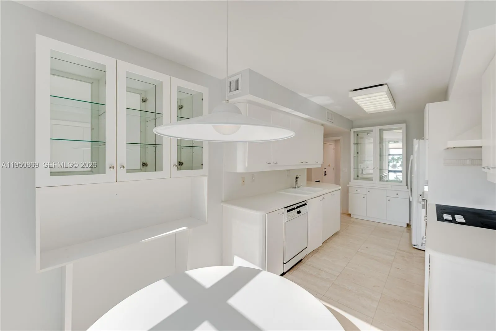 1121 Crandon Blvd F601, Key Biscayne, Florida 3314, Key Biscayne, Florida 33149, 3 Bedrooms Bedrooms, ,2 BathroomsBathrooms,Residential Lease,For Rent,1121 Crandon Blvd F601, Key Biscayne, Florida 3314,A11950869