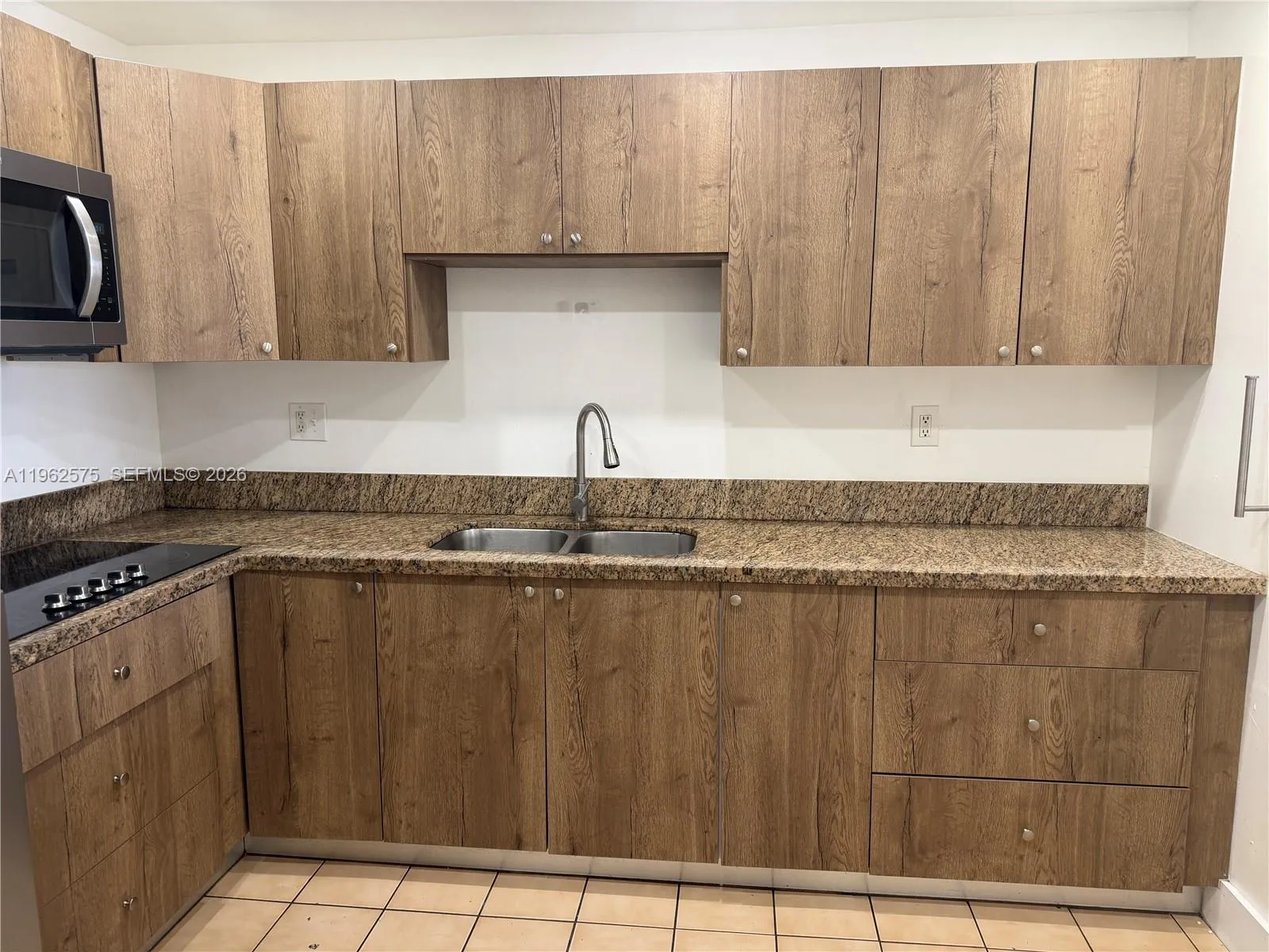 6190 W 19th Ave 303, Hialeah, Florida 33012, Hialeah, Florida 33012, 2 Bedrooms Bedrooms, ,2 BathroomsBathrooms,Residential Lease,For Rent,6190 W 19th Ave 303, Hialeah, Florida 33012,A11962575