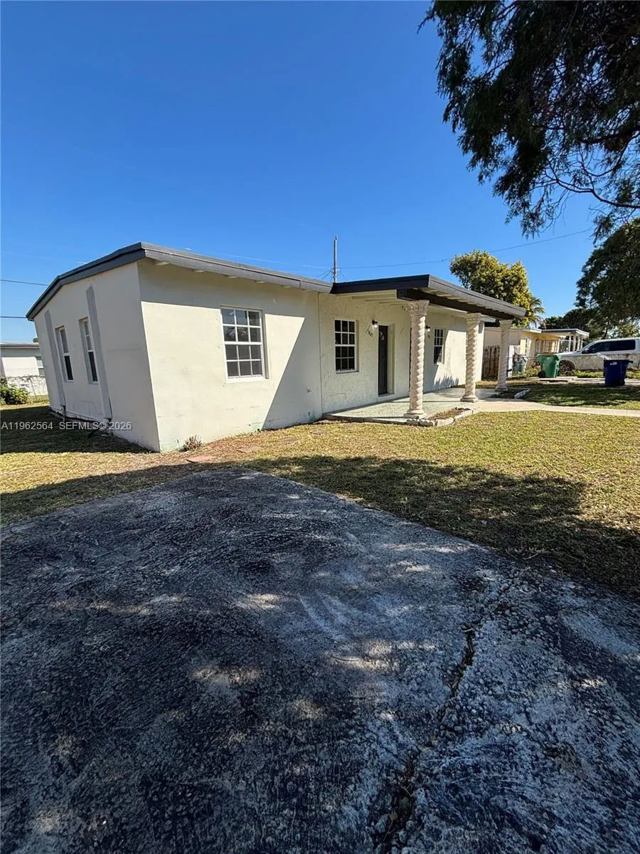 1821 Nw 74th St, Miami, Florida 33147, Miami, Florida 33147, ,Residential Income,For Sale,1821 Nw 74th St, Miami, Florida 33147,A11962564