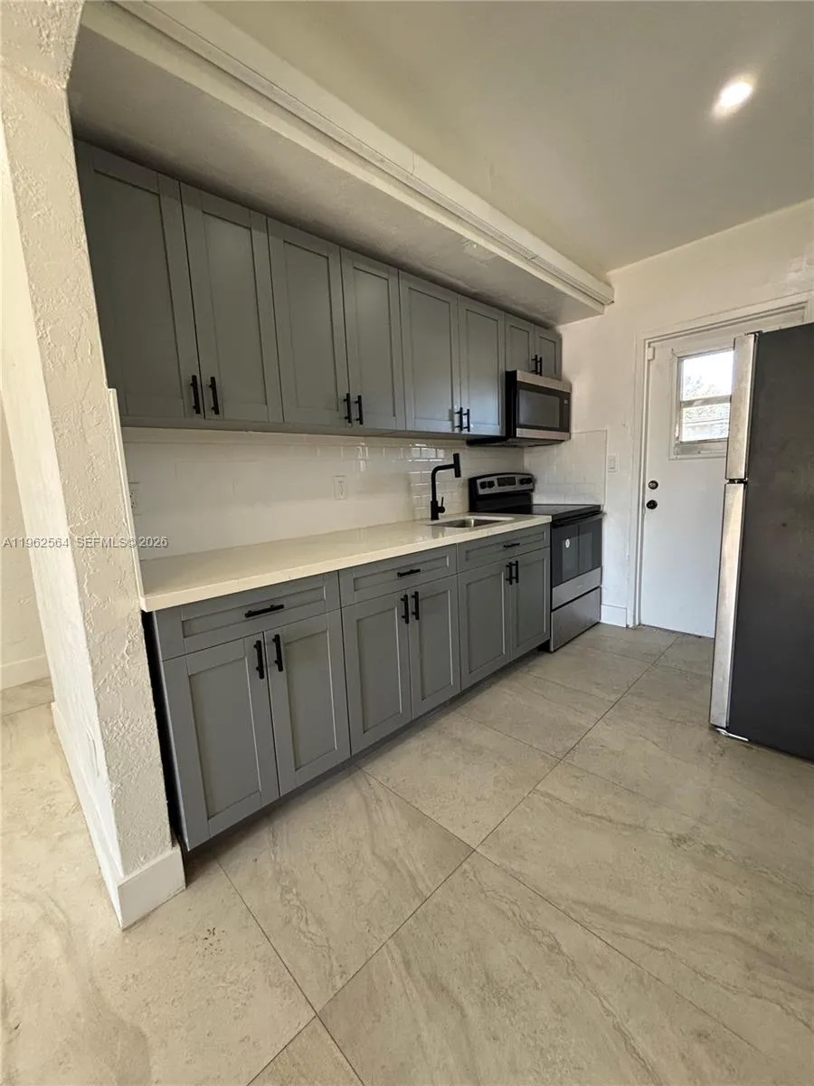 1821 Nw 74th St, Miami, Florida 33147, Miami, Florida 33147, ,Residential Income,For Sale,1821 Nw 74th St, Miami, Florida 33147,A11962564