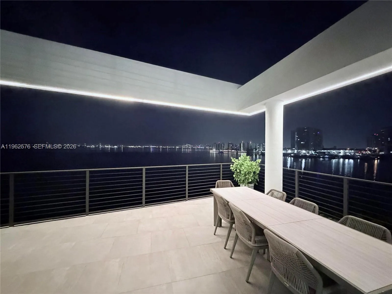 1930 Bay Dr Fith Level Un 0, Miami Beach, Florida, Miami Beach, Florida 33141, 3 Bedrooms Bedrooms, 8 Rooms Rooms,3 BathroomsBathrooms,Residential,For Sale,1930 Bay Dr Fith Level Un 0, Miami Beach, Florida ,A11962576