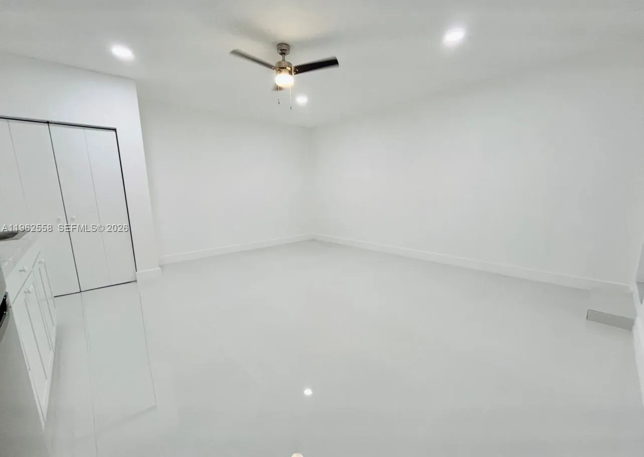 1063 Sw 142nd Ave A, Miami, Florida 33184, Miami, Florida 33184, 1 Bedroom Bedrooms, ,1 BathroomBathrooms,Residential Lease,For Rent,1063 Sw 142nd Ave A, Miami, Florida 33184,A11962558