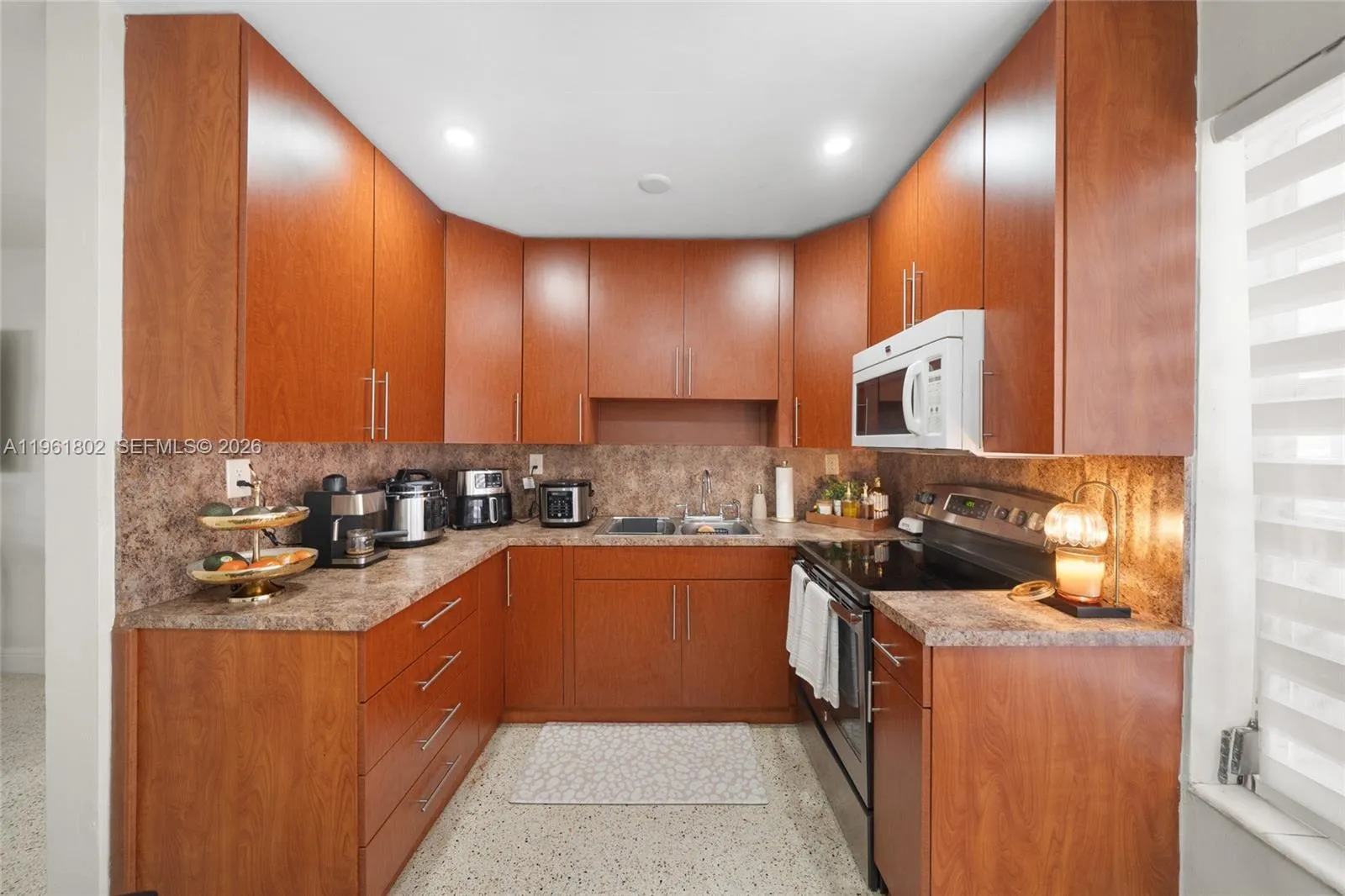 1166 W 24th St, Hialeah, Florida 33010, Hialeah, Florida 33010, ,Residential Income,For Sale,1166 W 24th St, Hialeah, Florida 33010,A11961802