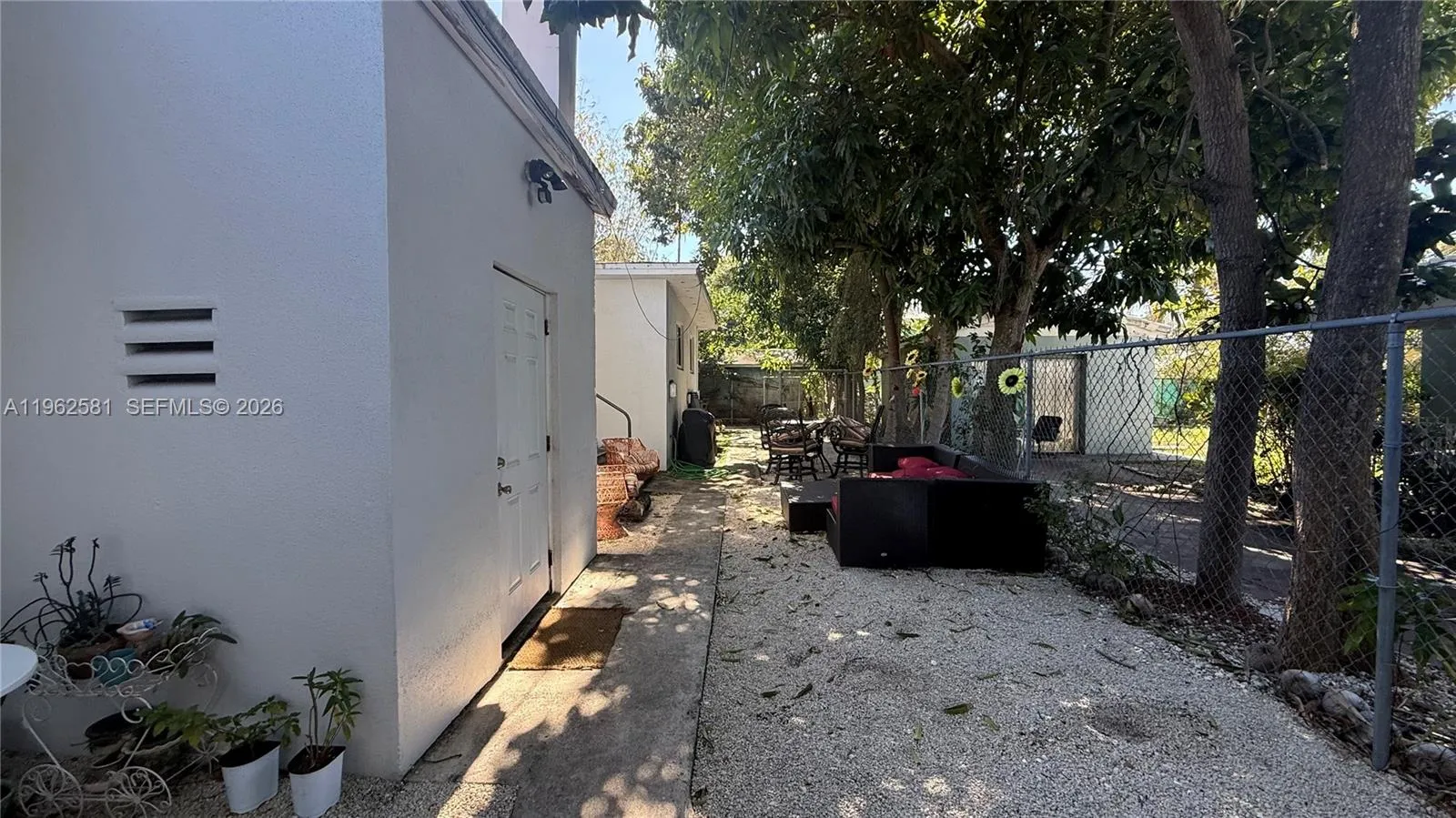 560 Ne 67th St 4, Miami, Florida 33138, Miami, Florida 33138, ,1 BathroomBathrooms,Residential Lease,For Rent,560 Ne 67th St 4, Miami, Florida 33138,A11962581