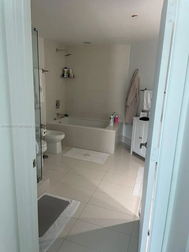 1300 S Miami Ave 2501, Miami, Florida 33130, Miami, Florida 33130, 2 Bedrooms Bedrooms, ,2 BathroomsBathrooms,Residential Lease,For Rent,1300 S Miami Ave 2501, Miami, Florida 33130,A11955176