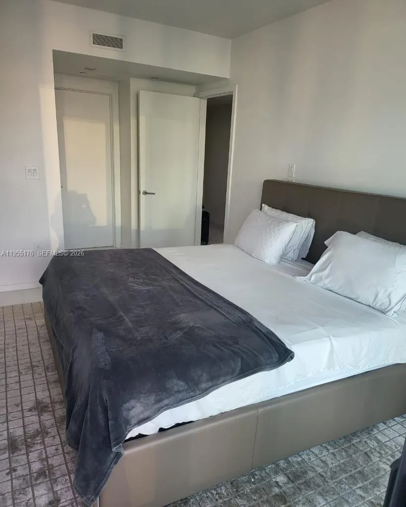 1300 S Miami Ave 2501, Miami, Florida 33130, Miami, Florida 33130, 2 Bedrooms Bedrooms, ,2 BathroomsBathrooms,Residential Lease,For Rent,1300 S Miami Ave 2501, Miami, Florida 33130,A11955176