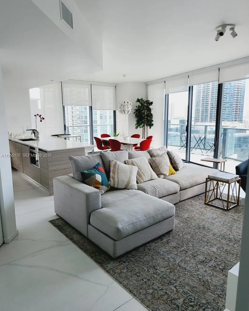 1300 S Miami Ave 2501, Miami, Florida 33130, Miami, Florida 33130, 2 Bedrooms Bedrooms, ,2 BathroomsBathrooms,Residential Lease,For Rent,1300 S Miami Ave 2501, Miami, Florida 33130,A11955176