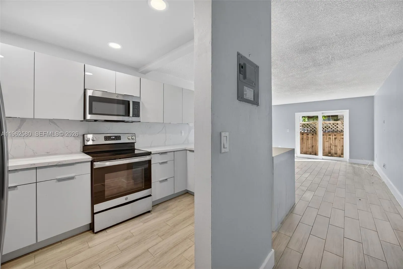 8550 Sw 109th Ave 5-110, Miami, Florida 33173, Miami, Florida 33173, 2 Bedrooms Bedrooms, ,2 BathroomsBathrooms,Residential,For Sale,8550 Sw 109th Ave 5-110, Miami, Florida 33173,A11962580