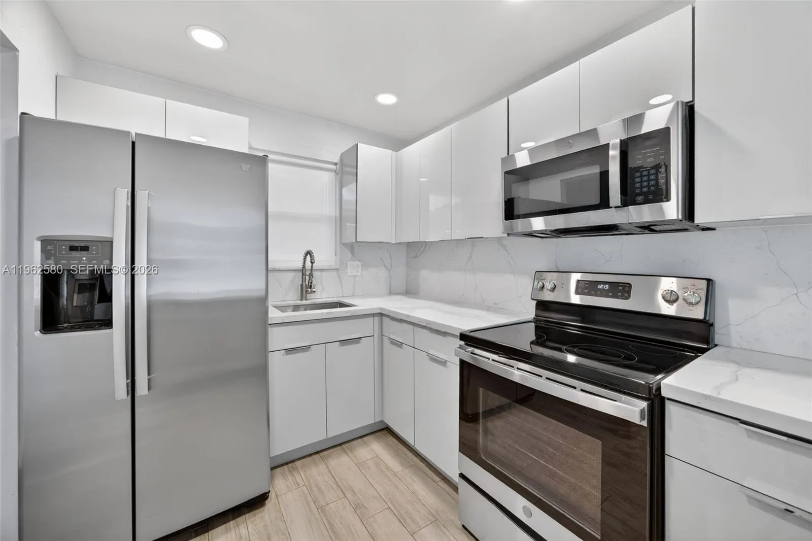 8550 Sw 109th Ave 5-110, Miami, Florida 33173, Miami, Florida 33173, 2 Bedrooms Bedrooms, ,2 BathroomsBathrooms,Residential,For Sale,8550 Sw 109th Ave 5-110, Miami, Florida 33173,A11962580