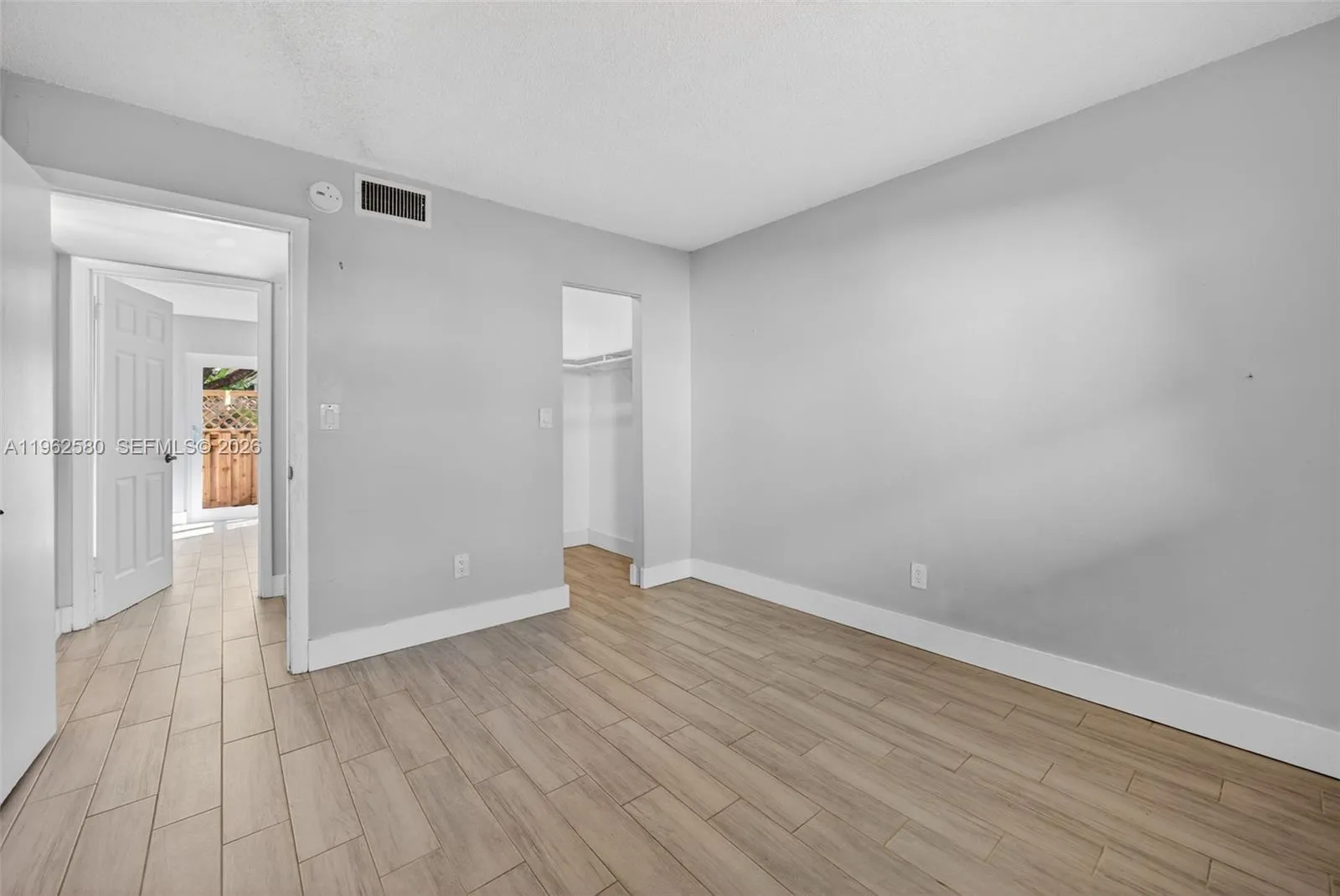 8550 Sw 109th Ave 5-110, Miami, Florida 33173, Miami, Florida 33173, 2 Bedrooms Bedrooms, ,2 BathroomsBathrooms,Residential,For Sale,8550 Sw 109th Ave 5-110, Miami, Florida 33173,A11962580