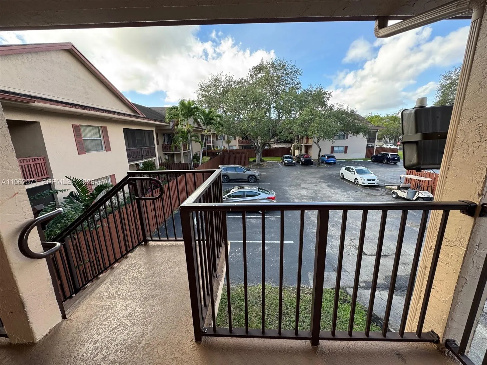 11289 Sw 88th St 214l, Miami, Florida 33176, Miami, Florida 33176, 2 Bedrooms Bedrooms, ,2 BathroomsBathrooms,Residential Lease,For Rent,11289 Sw 88th St 214l, Miami, Florida 33176,A11962571