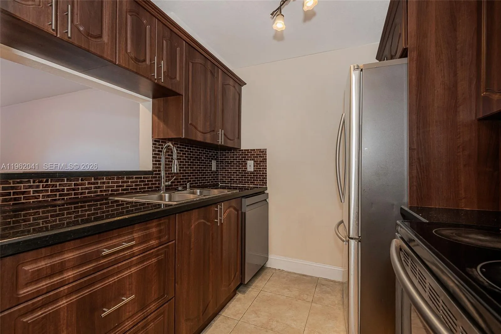 270 Nw 107th Ave 208, Miami, Florida 33172, Miami, Florida 33172, 2 Bedrooms Bedrooms, ,1 BathroomBathrooms,Residential,For Sale,270 Nw 107th Ave 208, Miami, Florida 33172,A11962041