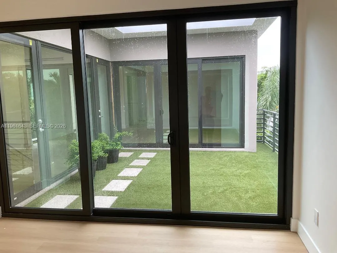 1700 Ne 18th St 0, Fort Lauderdale, Florida 33305, Fort Lauderdale, Florida 33305, 5 Bedrooms Bedrooms, ,4 BathroomsBathrooms,Residential Lease,For Rent,1700 Ne 18th St 0, Fort Lauderdale, Florida 33305,A11961643
