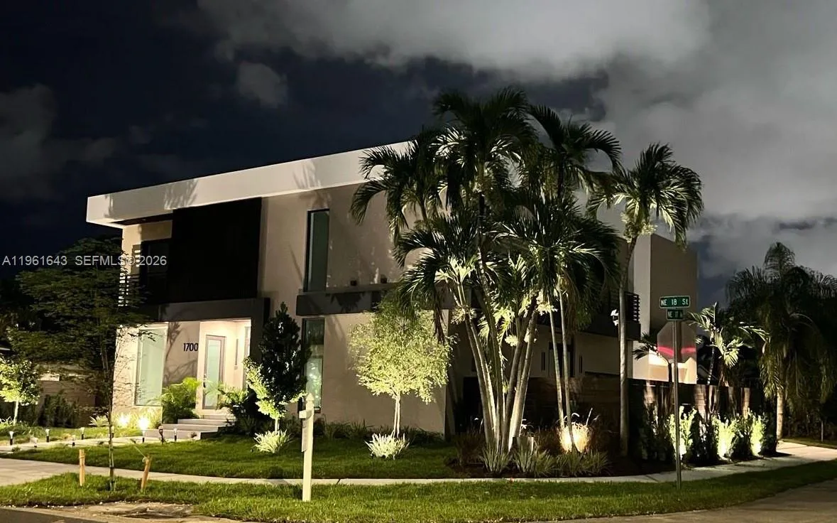 1700 Ne 18th St 0, Fort Lauderdale, Florida 33305, Fort Lauderdale, Florida 33305, 5 Bedrooms Bedrooms, ,4 BathroomsBathrooms,Residential Lease,For Rent,1700 Ne 18th St 0, Fort Lauderdale, Florida 33305,A11961643