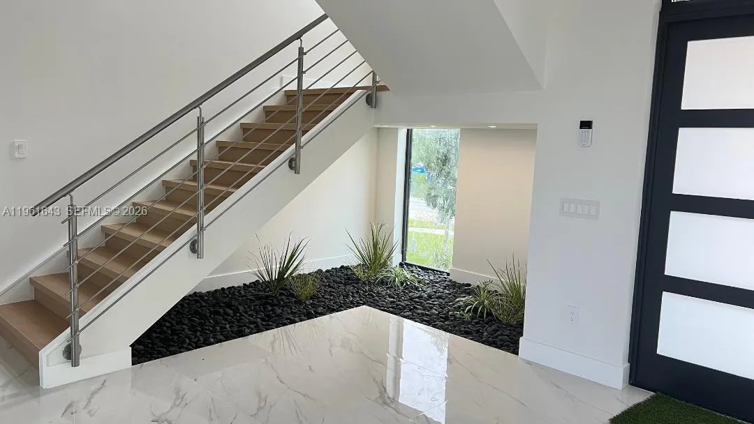 1700 Ne 18th St 0, Fort Lauderdale, Florida 33305, Fort Lauderdale, Florida 33305, 5 Bedrooms Bedrooms, ,4 BathroomsBathrooms,Residential Lease,For Rent,1700 Ne 18th St 0, Fort Lauderdale, Florida 33305,A11961643