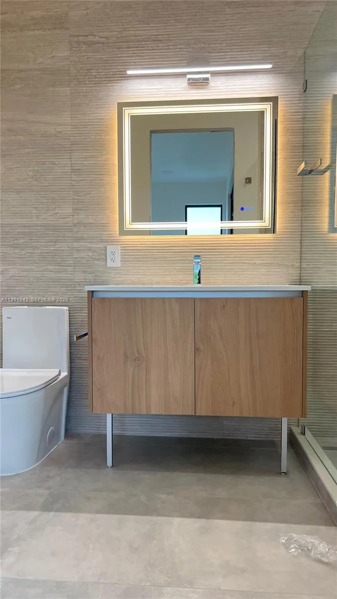 1700 Ne 18th St 0, Fort Lauderdale, Florida 33305, Fort Lauderdale, Florida 33305, 5 Bedrooms Bedrooms, ,4 BathroomsBathrooms,Residential Lease,For Rent,1700 Ne 18th St 0, Fort Lauderdale, Florida 33305,A11961643