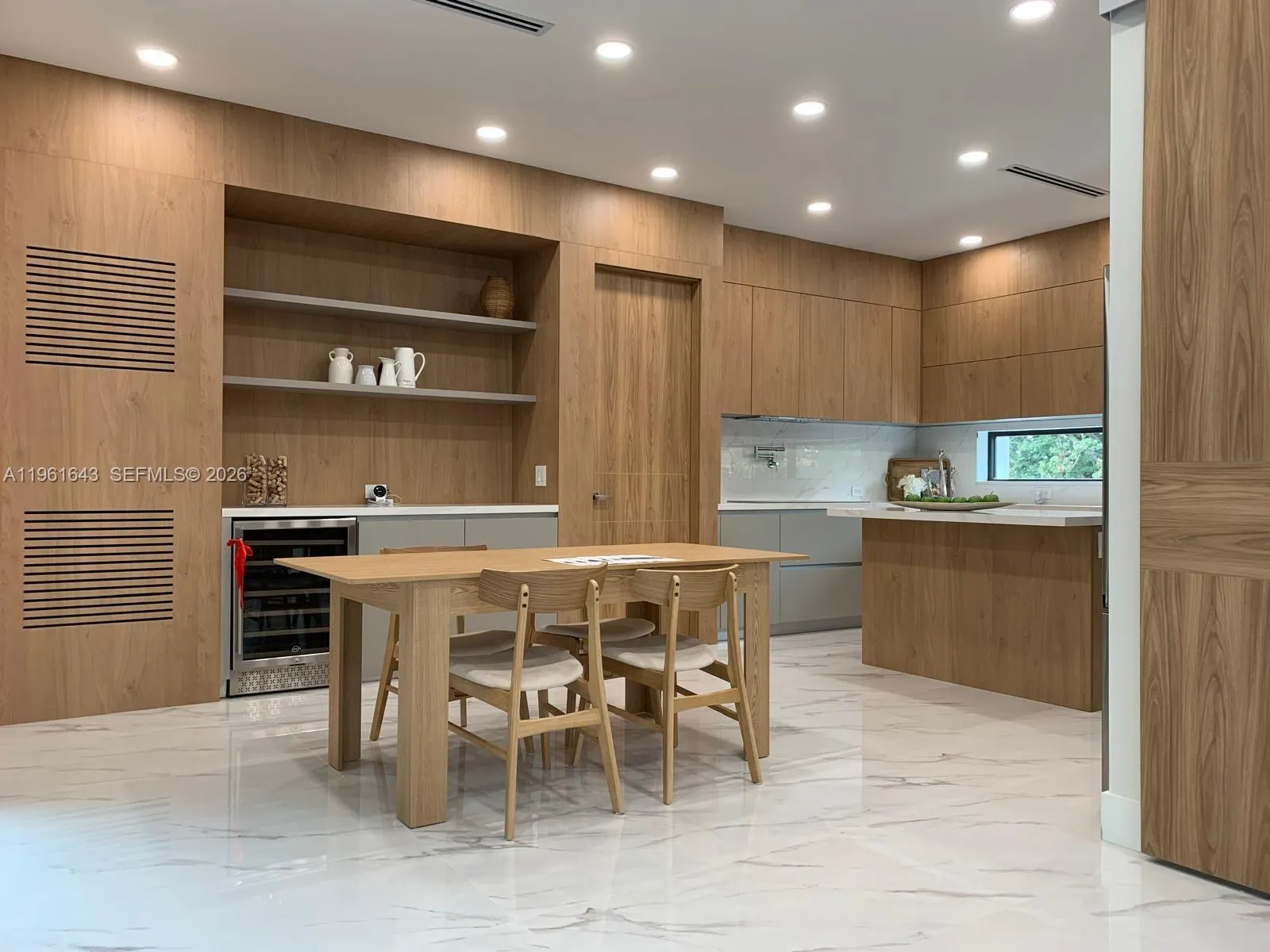 1700 Ne 18th St 0, Fort Lauderdale, Florida 33305, Fort Lauderdale, Florida 33305, 5 Bedrooms Bedrooms, ,4 BathroomsBathrooms,Residential Lease,For Rent,1700 Ne 18th St 0, Fort Lauderdale, Florida 33305,A11961643