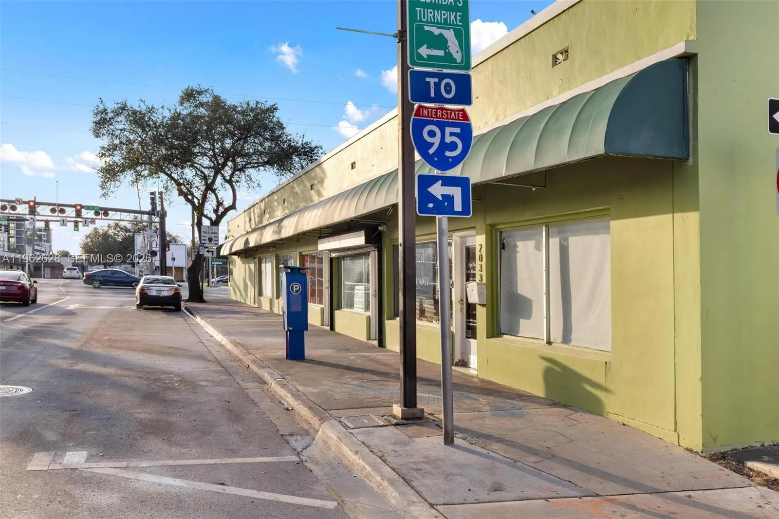 2041 Tyler, Hollywood, Florida 33020, Hollywood, Florida 33020, ,Commercial Lease,For Rent,2041 Tyler, Hollywood, Florida 33020,A11962628