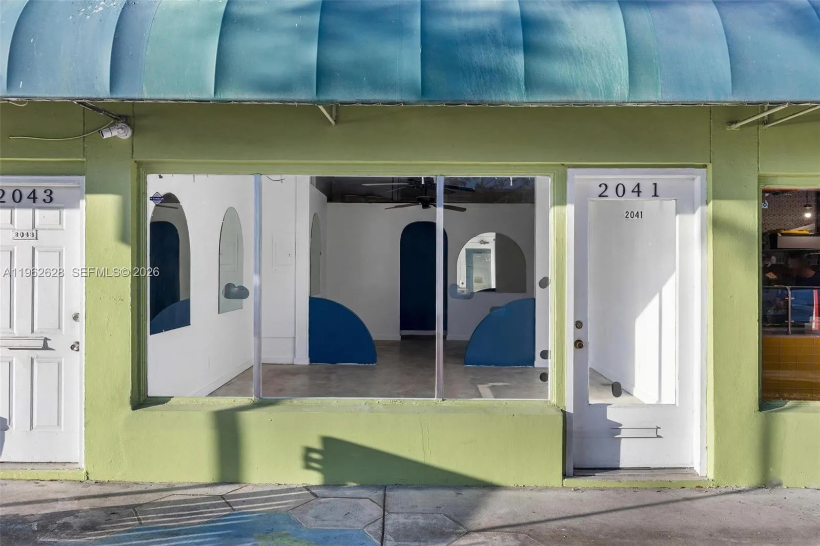 Storefront with big windows in Downtown Hollywood.