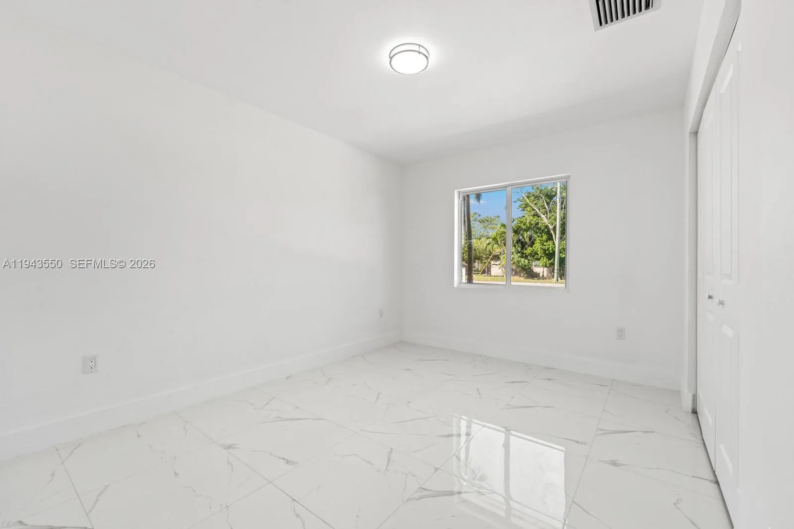 231 Nw 3rd Ave, Florida City, Florida 33034, Florida City, Florida 33034, ,Residential Income,For Sale,231 Nw 3rd Ave, Florida City, Florida 33034,A11943550