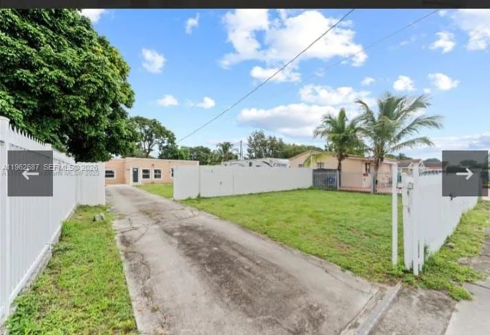1835 Nw 85th St, Miami, Florida 33147, Miami, Florida 33147, 3 Bedrooms Bedrooms, ,1 BathroomBathrooms,Residential,For Sale,1835 Nw 85th St, Miami, Florida 33147,A11962687