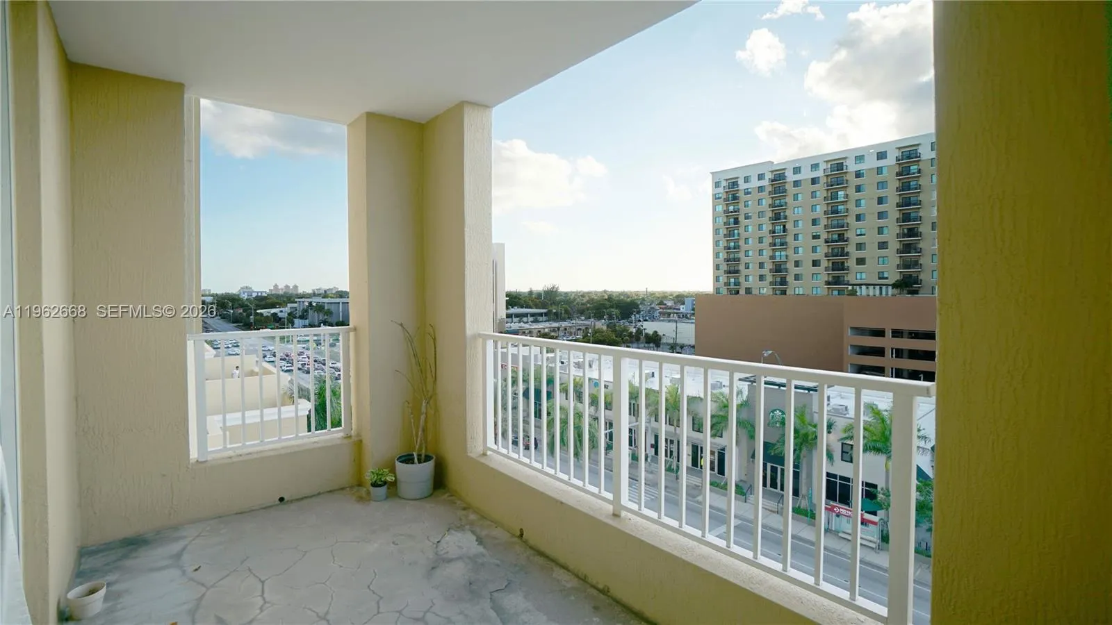 117 Nw 42nd Ave 708, Miami, Florida 33126, Miami, Florida 33126, 2 Bedrooms Bedrooms, ,2 BathroomsBathrooms,Residential Lease,For Rent,117 Nw 42nd Ave 708, Miami, Florida 33126,A11962668