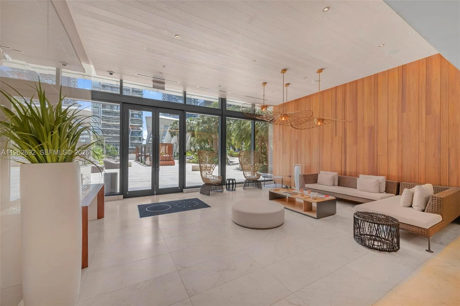 88 Sw 7th St 3806, Miami, Florida 33130, Miami, Florida 33130, 1 Bedroom Bedrooms, ,1 BathroomBathrooms,Residential,For Sale,88 Sw 7th St 3806, Miami, Florida 33130,A11962692
