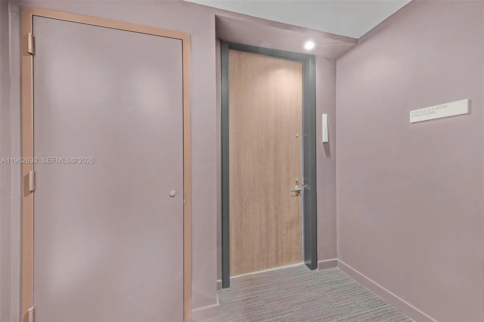 Foyer\n
