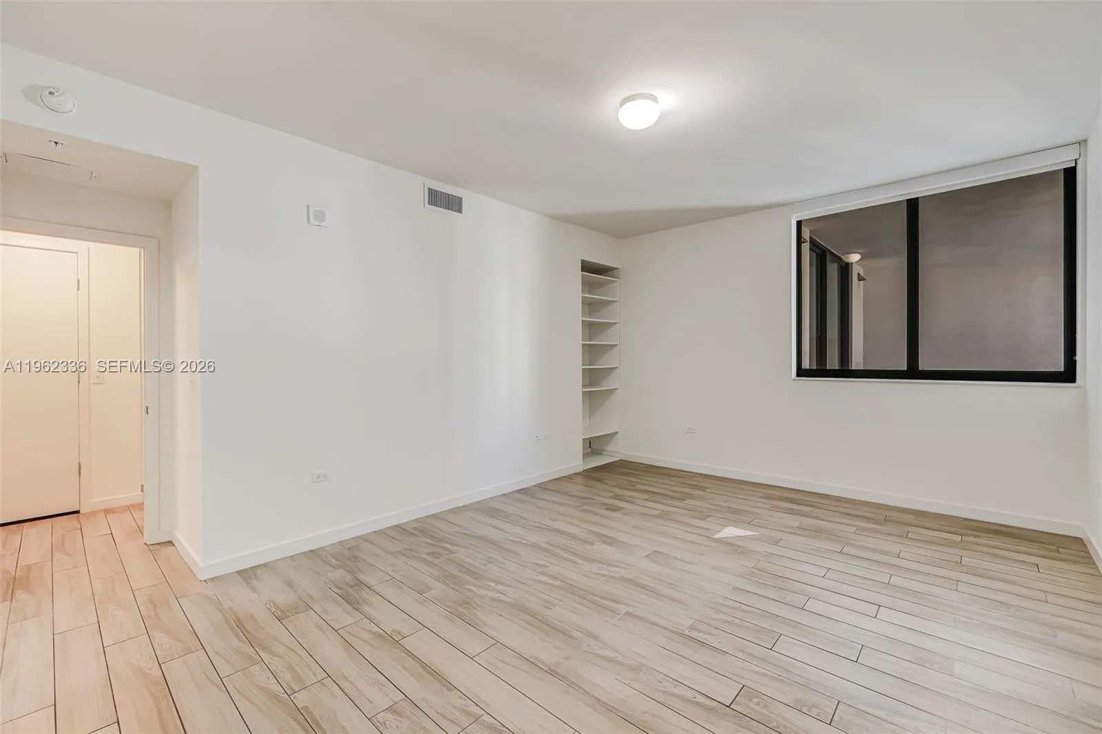 999 Sw 1st Ave 1916, Miami, Florida 33130, Miami, Florida 33130, 2 Bedrooms Bedrooms, ,2 BathroomsBathrooms,Residential,For Sale,999 Sw 1st Ave 1916, Miami, Florida 33130,A11962336