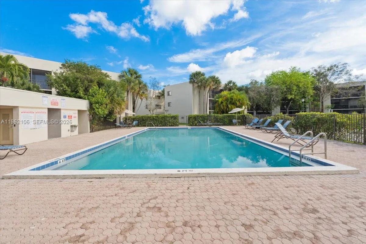8075 Sw 107th Ave 221, Miami, Florida 33173, Miami, Florida 33173, 1 Bedroom Bedrooms, ,1 BathroomBathrooms,Residential Lease,For Rent,8075 Sw 107th Ave 221, Miami, Florida 33173,A11962106