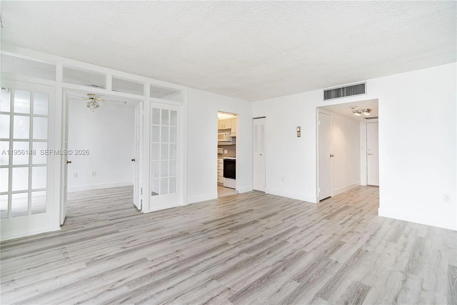 3625 N Country Club Dr 901, Aventura, Florida 3318, Aventura, Florida 33180, 1 Bedroom Bedrooms, ,1 BathroomBathrooms,Residential,For Sale,3625 N Country Club Dr 901, Aventura, Florida 3318,A11956148