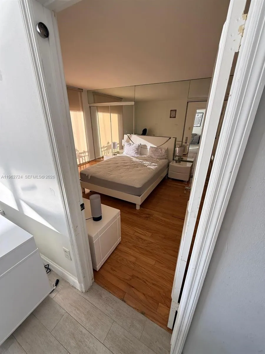 540 Brickell Key Dr 1505, Miami, Florida 33131, Miami, Florida 33131, 1 Bedroom Bedrooms, ,1 BathroomBathrooms,Residential,For Sale,540 Brickell Key Dr 1505, Miami, Florida 33131,A11962724