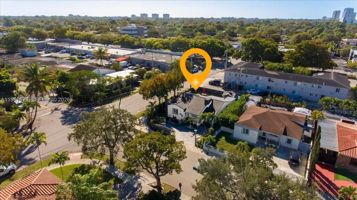 2400 Sw 21st Ter, Miami, Florida 33145, Miami, Florida 33145, 3 Bedrooms Bedrooms, 1 Room Rooms,2 BathroomsBathrooms,Residential,For Sale,2400 Sw 21st Ter, Miami, Florida 33145,A11961673