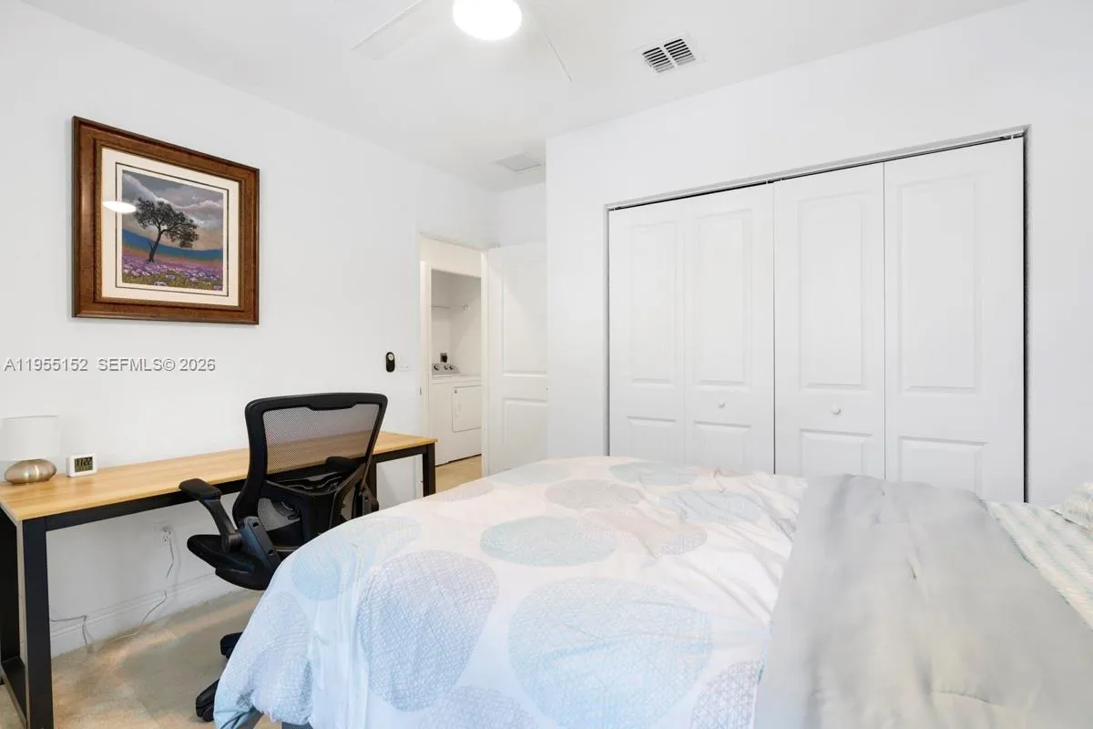 4644 Windmill Ln, Davie, Florida 33328, Davie, Florida 33328, 3 Bedrooms Bedrooms, 3 Rooms Rooms,2 BathroomsBathrooms,Residential,For Sale,4644 Windmill Ln, Davie, Florida 33328,A11955152