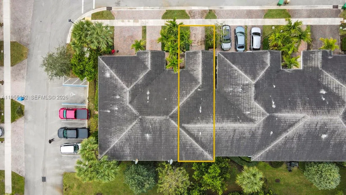 4644 Windmill Ln, Davie, Florida 33328, Davie, Florida 33328, 3 Bedrooms Bedrooms, 3 Rooms Rooms,2 BathroomsBathrooms,Residential,For Sale,4644 Windmill Ln, Davie, Florida 33328,A11955152