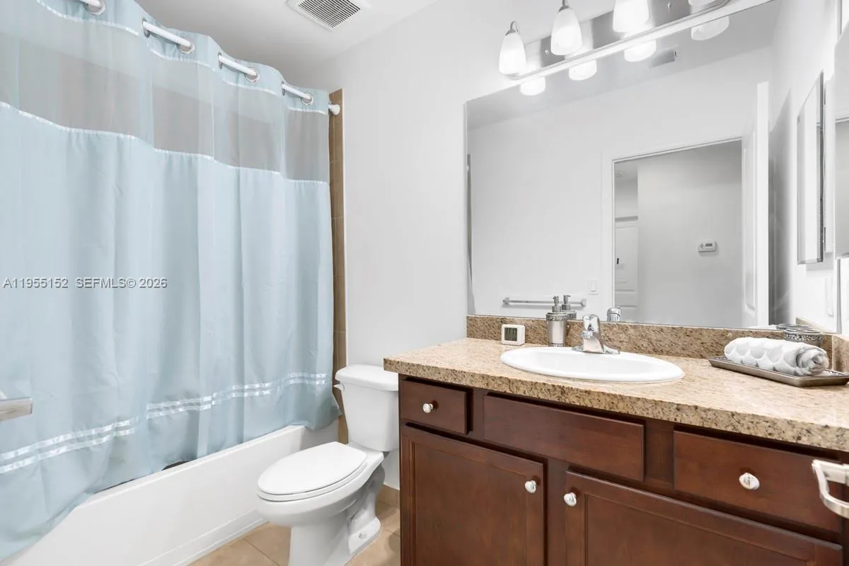 4644 Windmill Ln, Davie, Florida 33328, Davie, Florida 33328, 3 Bedrooms Bedrooms, 3 Rooms Rooms,2 BathroomsBathrooms,Residential,For Sale,4644 Windmill Ln, Davie, Florida 33328,A11955152