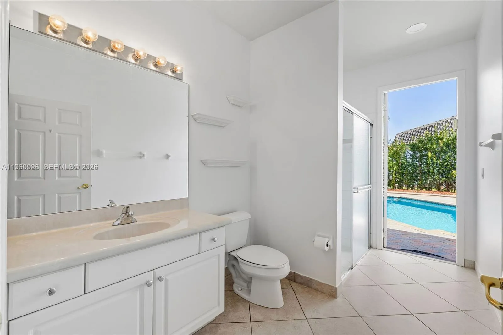 Cabana Bath