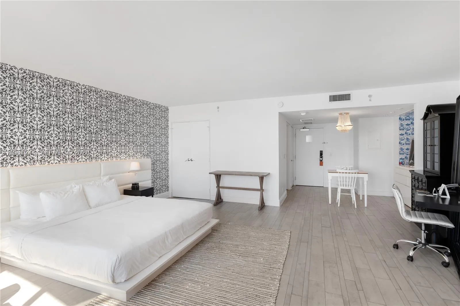 1100 West Ave 408, Miami Beach, Florida 33139, Miami Beach, Florida 33139, ,1 BathroomBathrooms,Residential,For Sale,1100 West Ave 408, Miami Beach, Florida 33139,A11961244